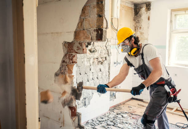 Best Concrete Flooring Contractor  in Stewart Manor, NY